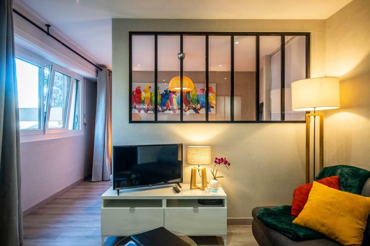 Le Chatelet- Parking Gratuit - Cosy Et Design - A 10 Mn De Geneve อานมาส ภายนอก รูปภาพ