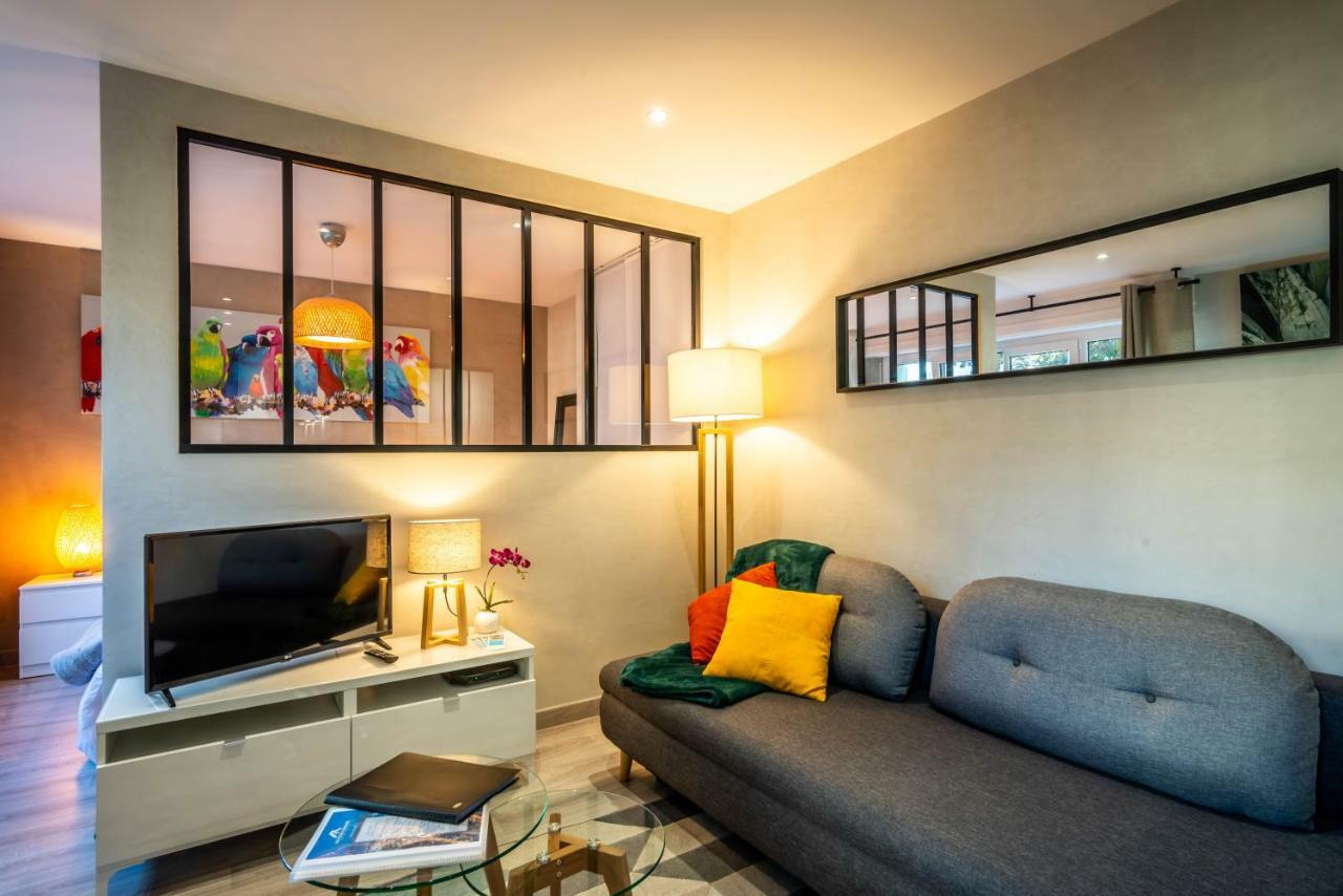 Le Chatelet- Parking Gratuit - Cosy Et Design - A 10 Mn De Geneve อานมาส ภายนอก รูปภาพ